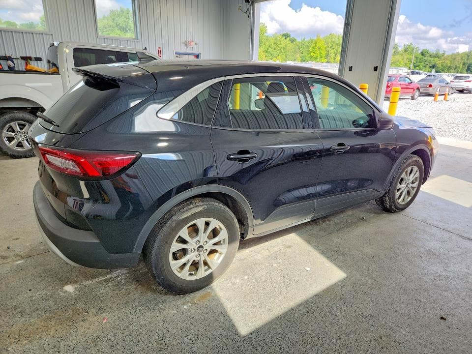 2023 FORD ESCAPE ACTIVE 3