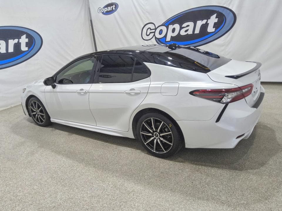 2023 TOYOTA CAMRY XSE 2