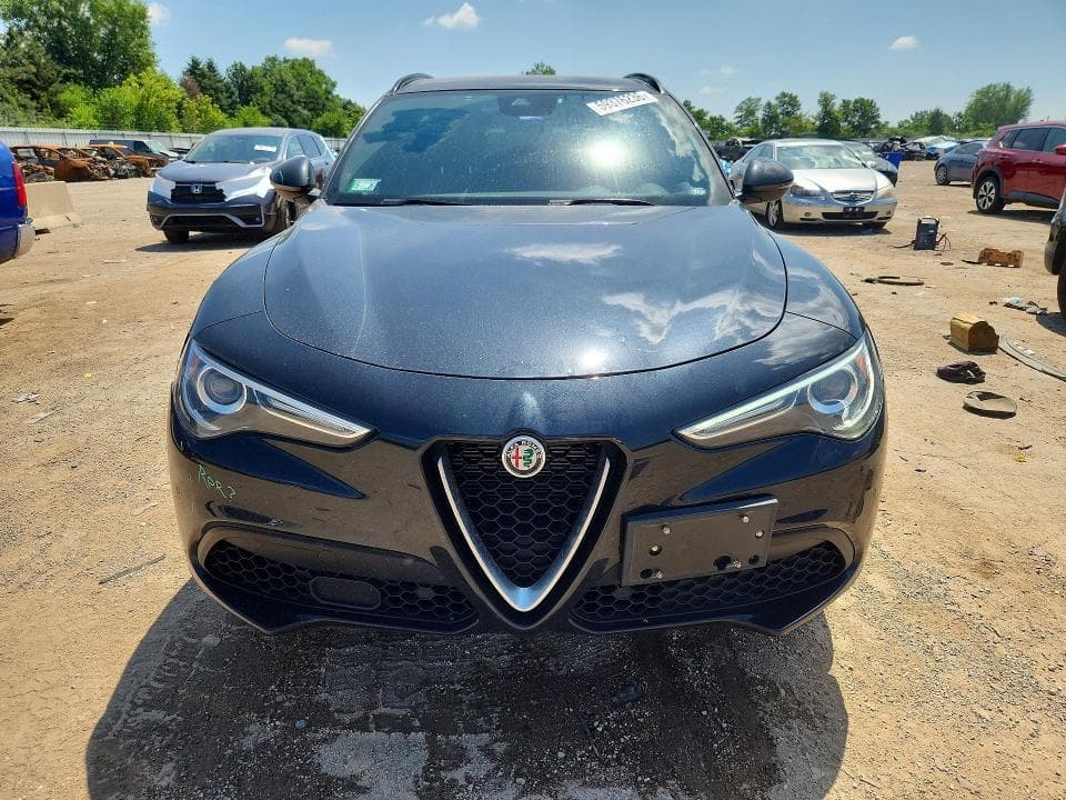 2023 ALFA ROMEO STELVIO TI TI 5