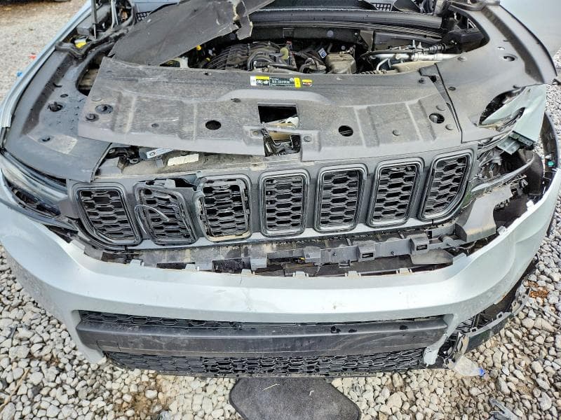 2024 JEEP GRAND CHEROKEE L LIMITED L LIMITED 12