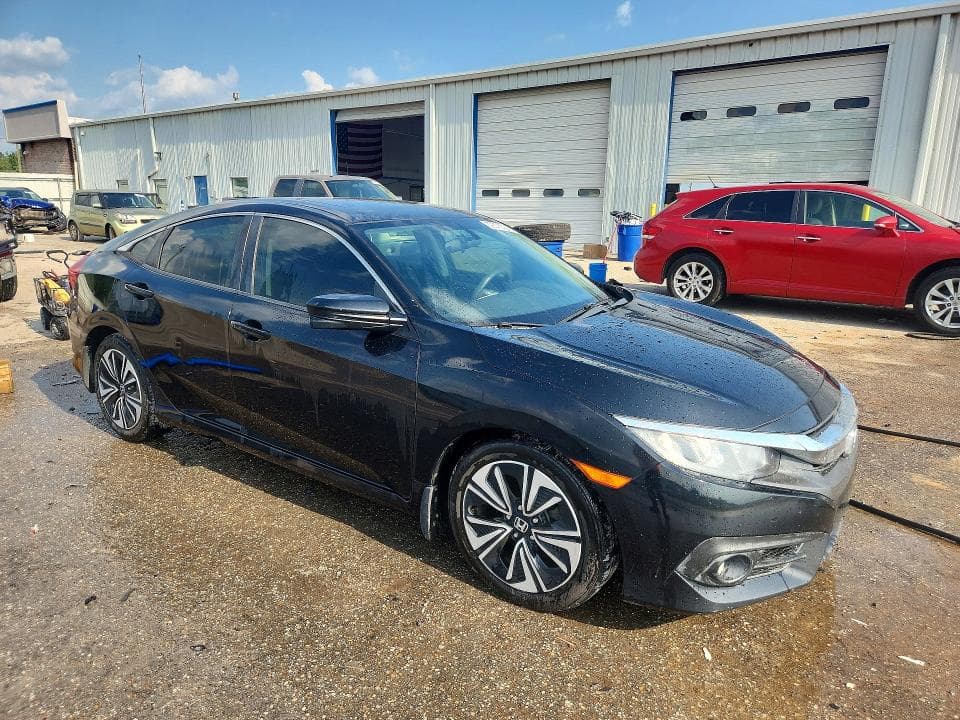 2017 HONDA CIVIC EX 4