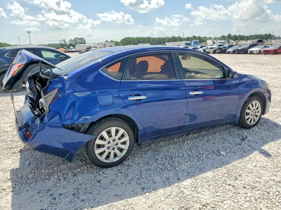 2016 NISSAN SENTRA S 3
