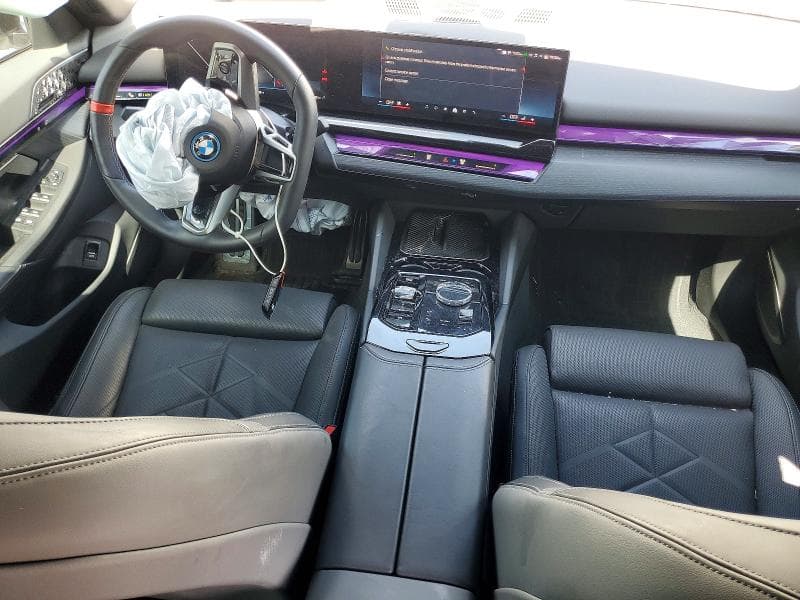 2025 BMW I5 M60 8