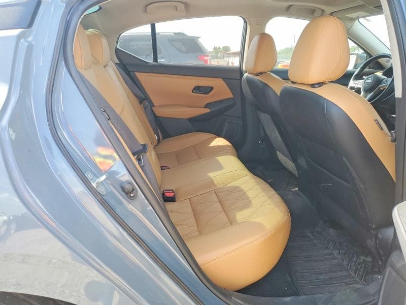2024 NISSAN SENTRA SV SV 10
