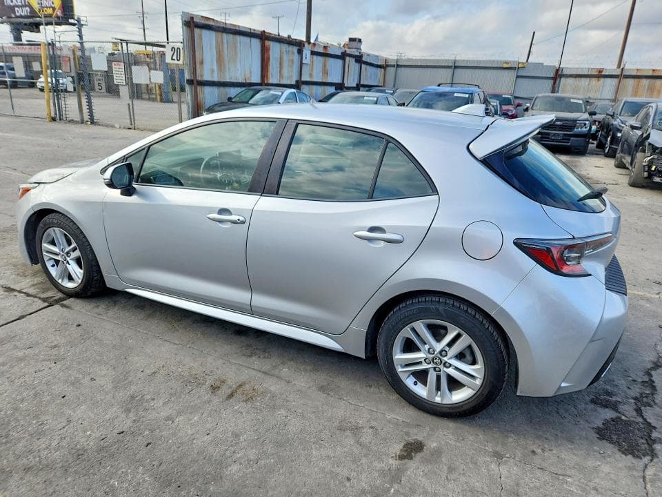 2019 TOYOTA COROLLA HATCHBACK SE SE 2