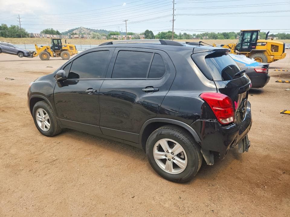 2021 CHEVROLET TRAX 1LT 2