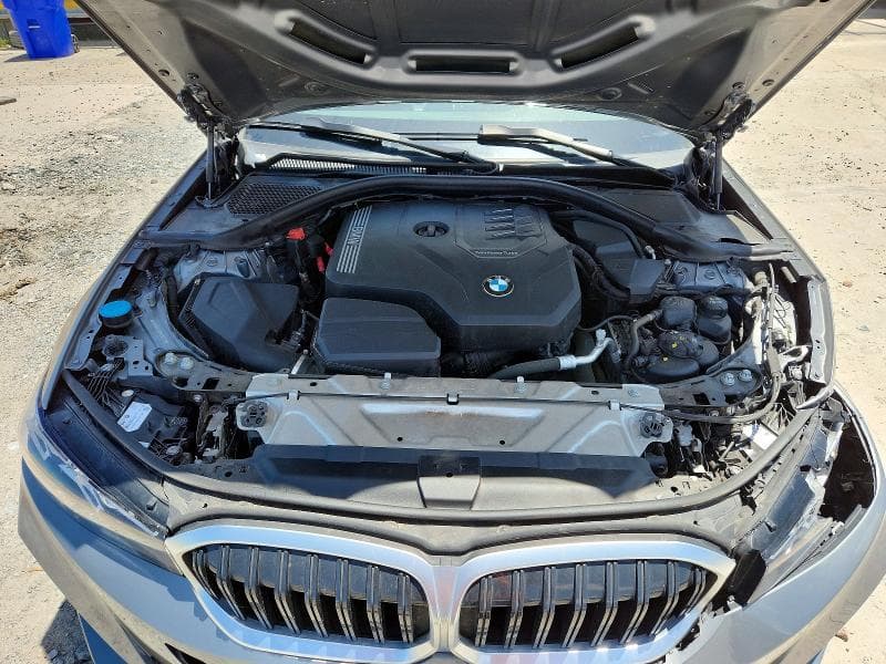 2024 BMW 330I 11