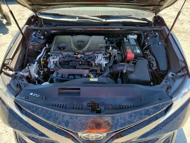 2018 TOYOTA CAMRY LE 11
