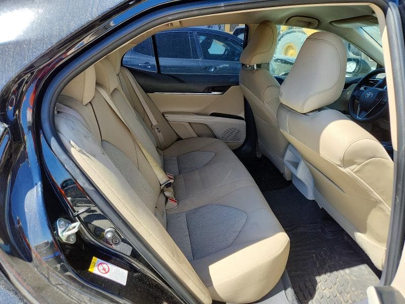 2018 TOYOTA CAMRY LE 10