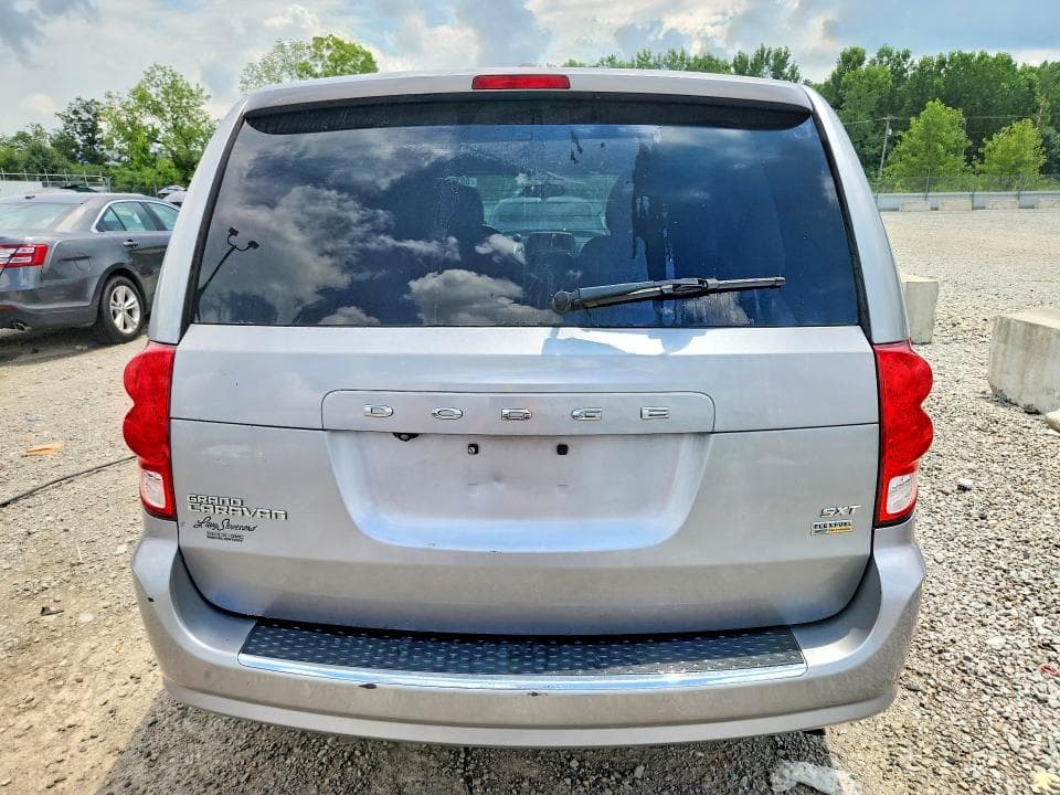 2018 DODGE GRAND CARAVAN SXT 6