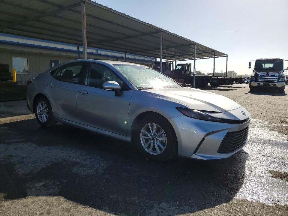 2025 TOYOTA CAMRY LE 4