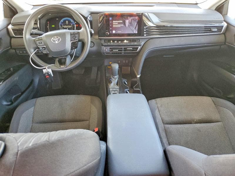 2025 TOYOTA CAMRY LE 8