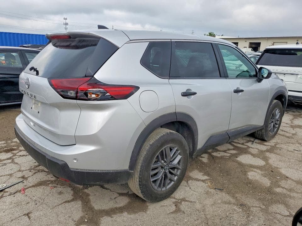 2024 NISSAN ROGUE S 3