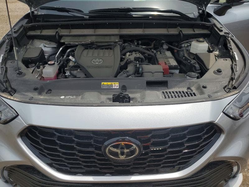 2024 TOYOTA HIGHLANDER XSE 12