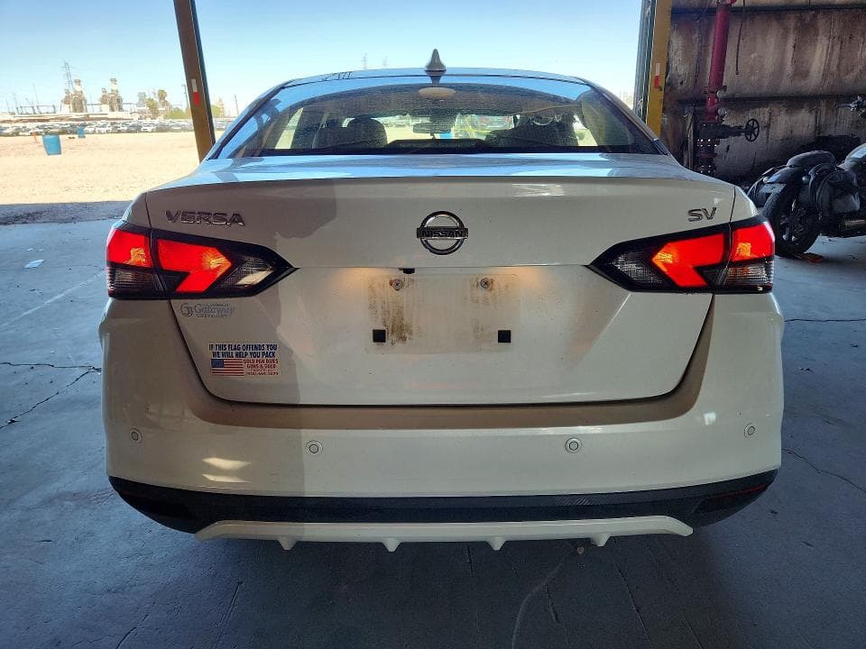 2022 NISSAN VERSA SV 6