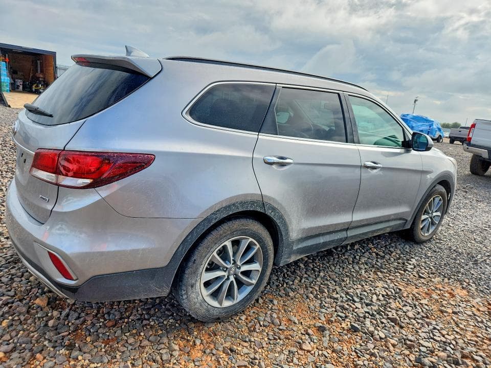 2017 HYUNDAI SANTA FE SE SE 3