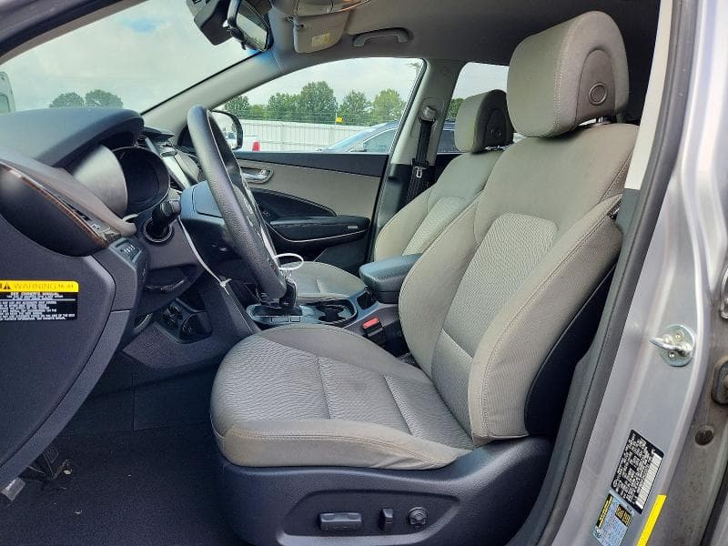 2017 HYUNDAI SANTA FE SE SE 7