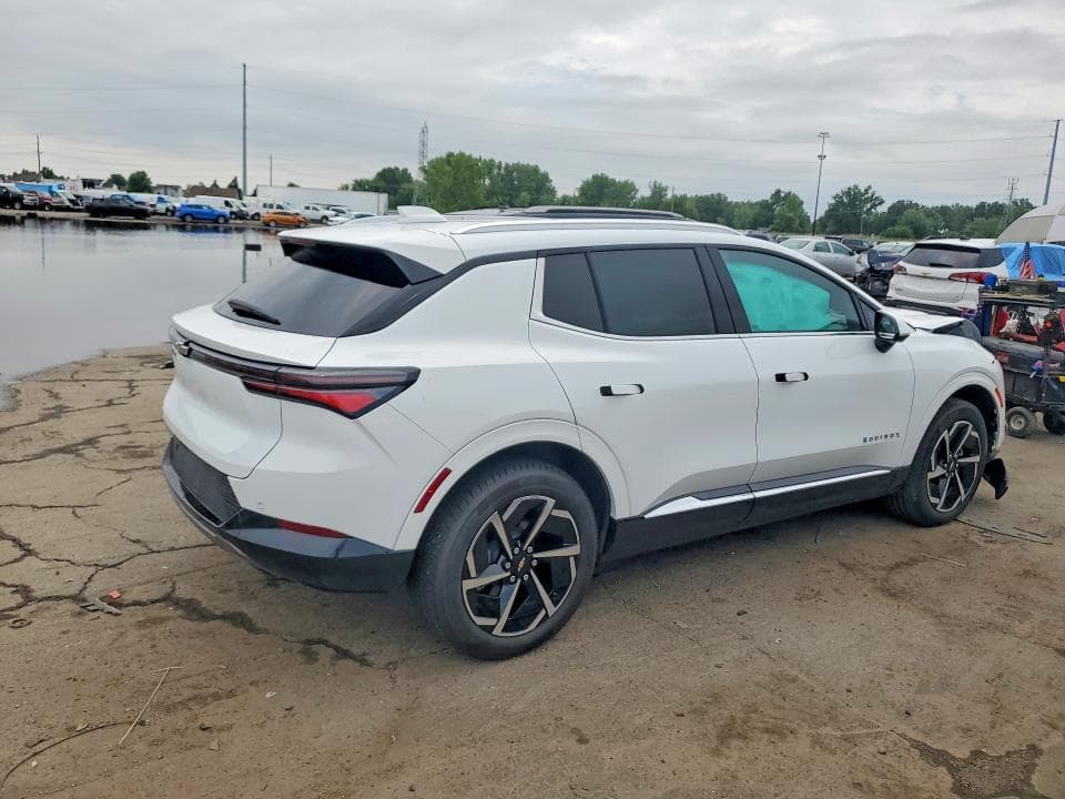 2025 CHEVROLET EQUINOX LT 3