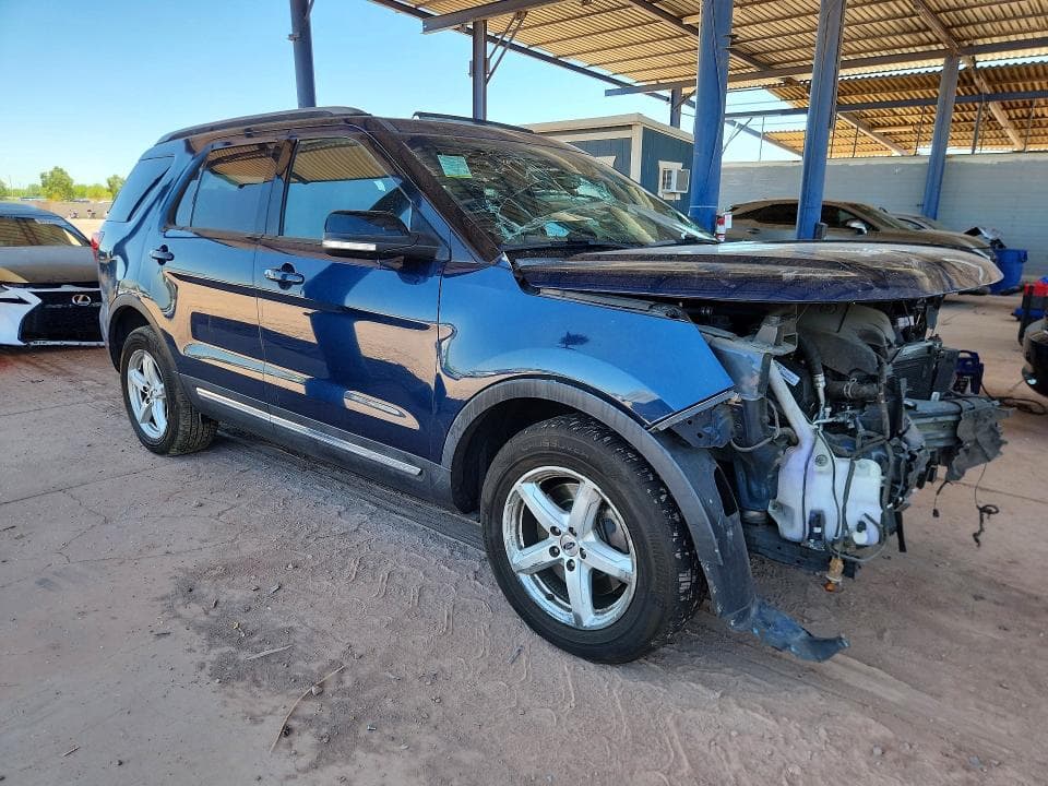 2017 FORD EXPLORER XLT 4