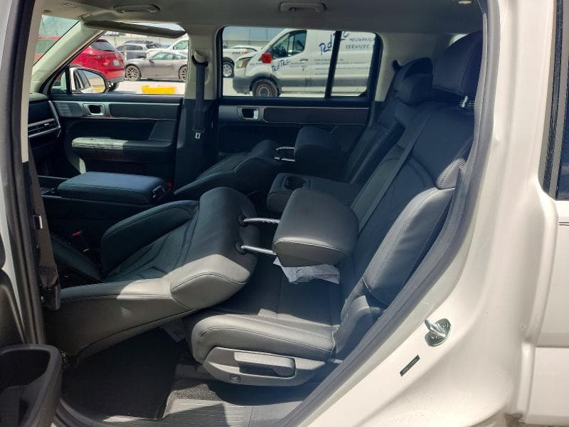 2025 HYUNDAI SANTA FE SEL 11