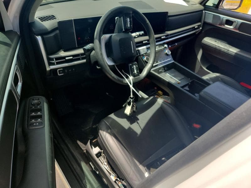 2025 HYUNDAI SANTA FE SEL 8