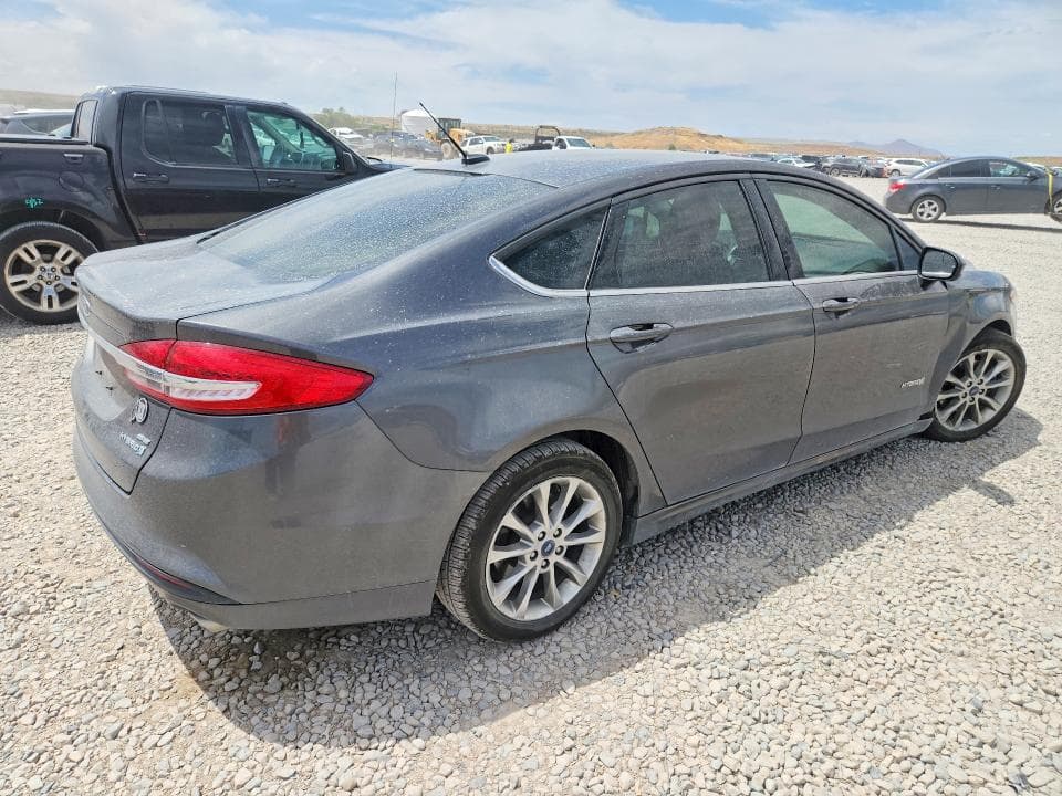 2017 FORD FUSION SE HYBRID 3