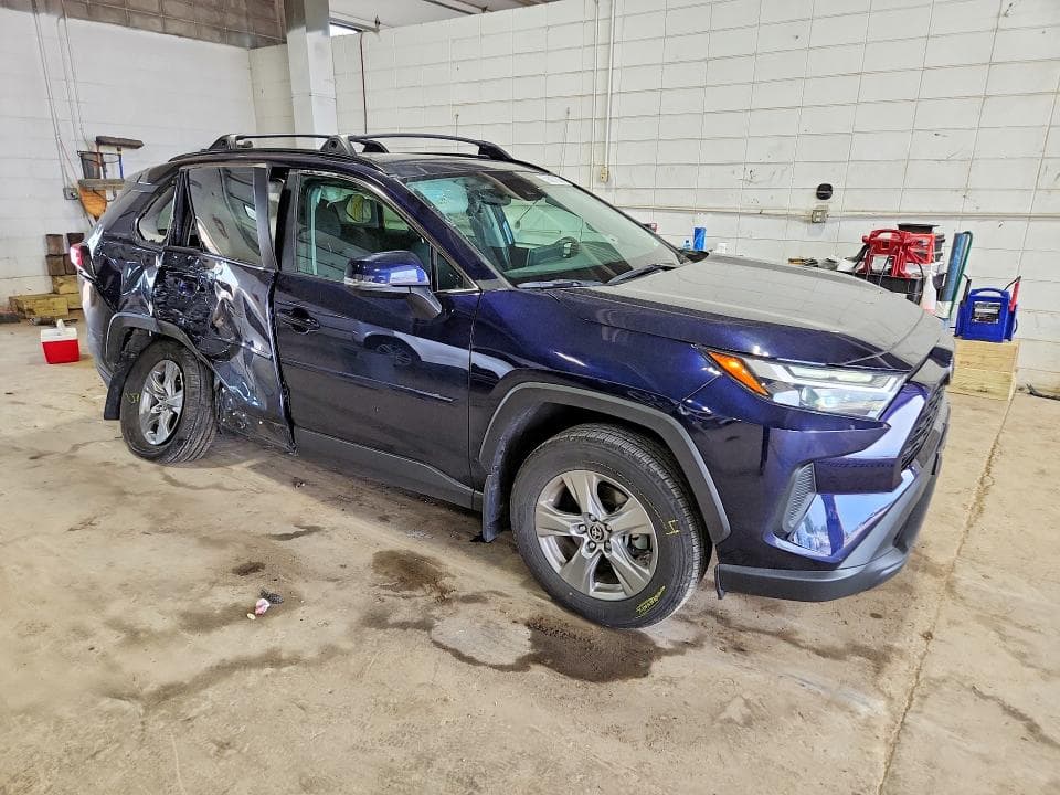 2024 TOYOTA RAV4 XLE 4