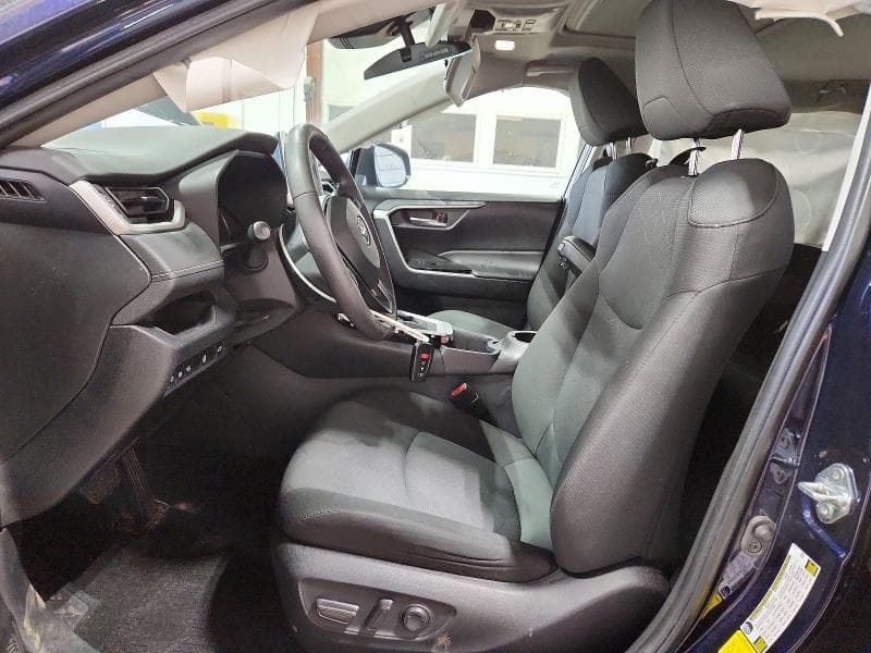 2024 TOYOTA RAV4 XLE 7