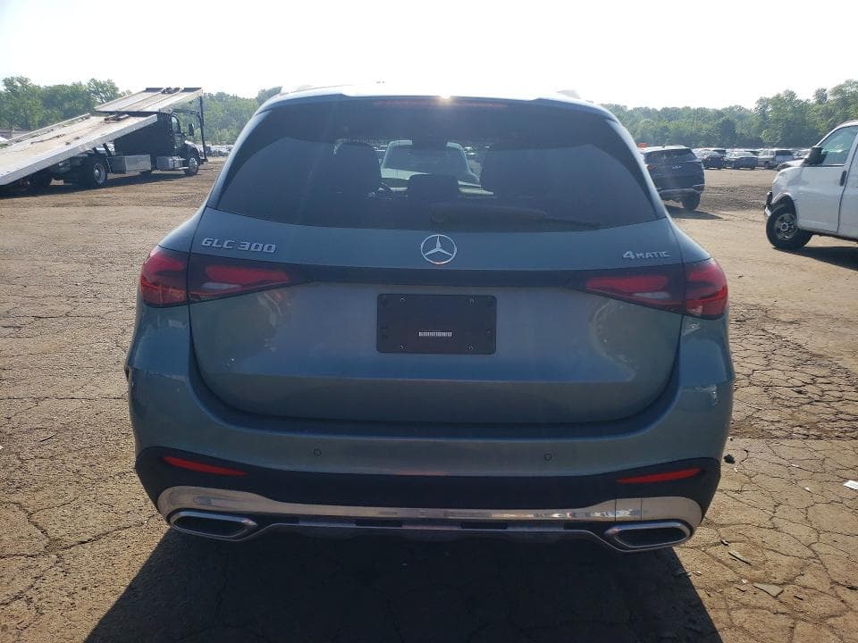 2026 MERCEDES-BENZ GLC 300 4MATIC 6