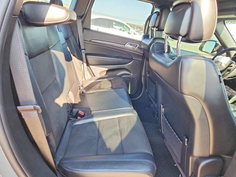 2021 JEEP GRAND CHEROKEE LAREDO 10