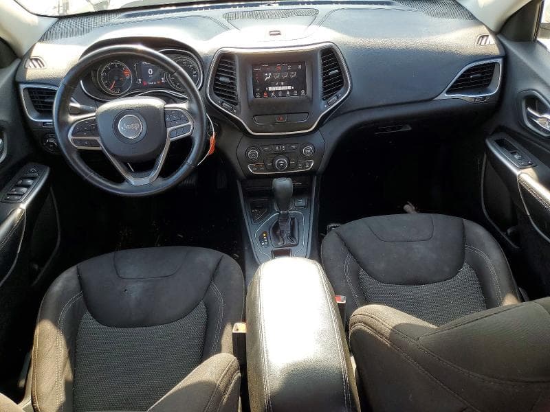 2019 JEEP CHEROKEE LATITUDE 8