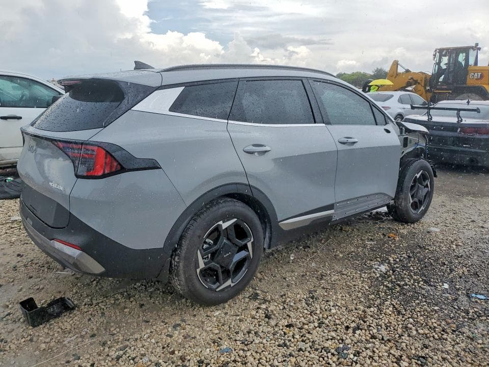 2026 KIA SPORTAGE EX 3