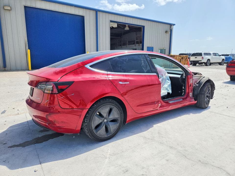 2020 TESLA MODEL 3 3