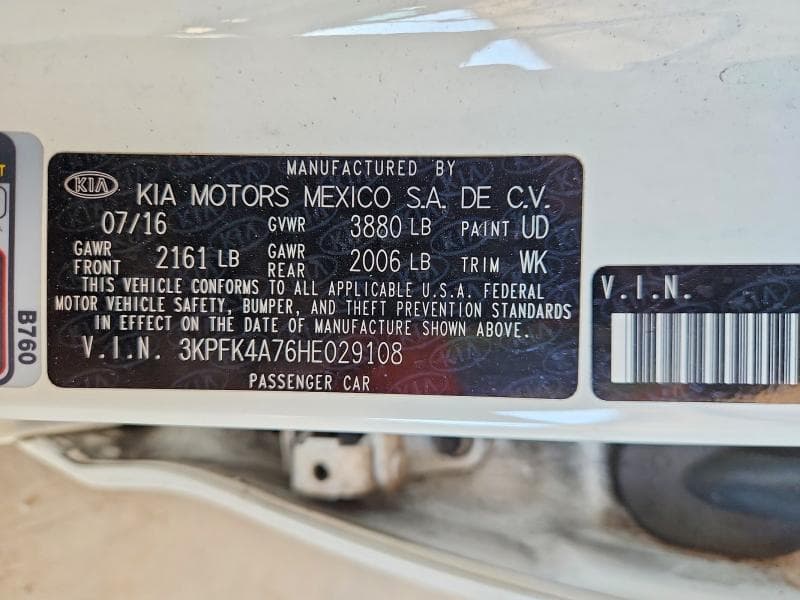2017 KIA FORTE LX 12