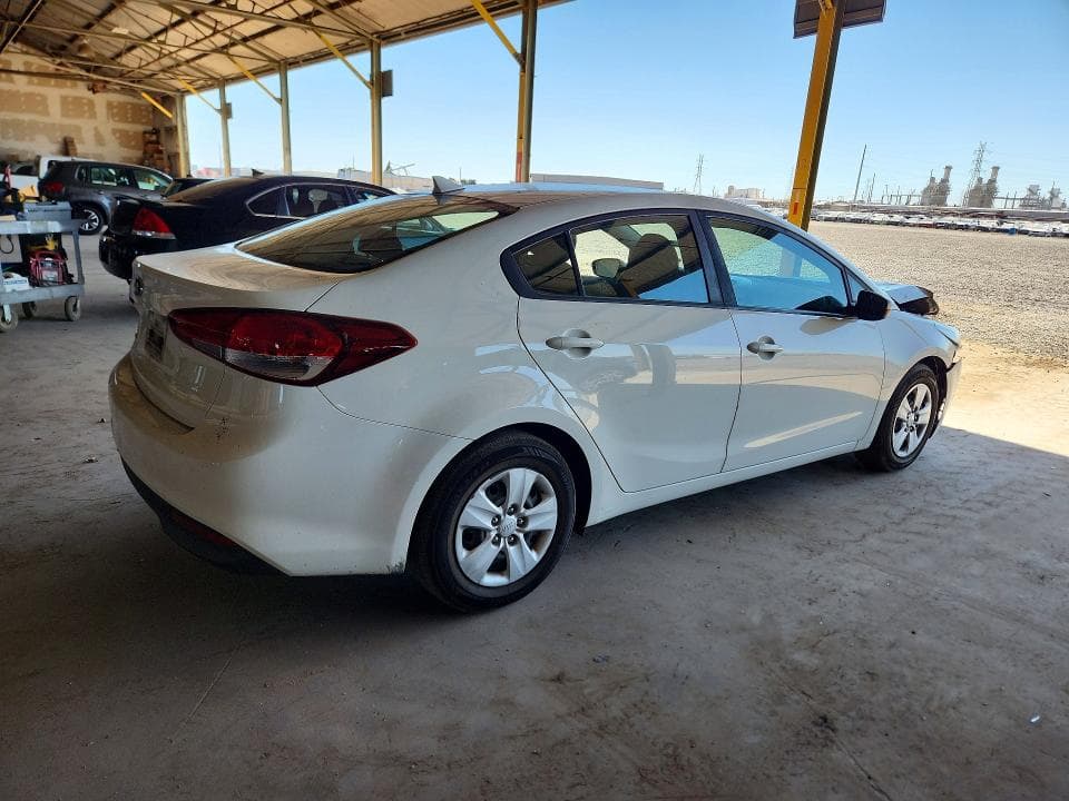 2017 KIA FORTE LX 3