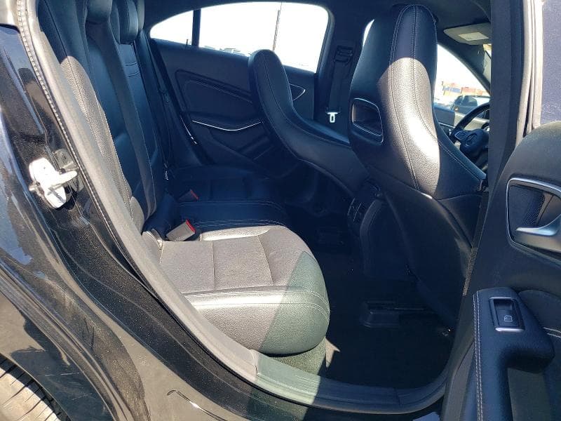 2018 MERCEDES-BENZ CLA 250 10