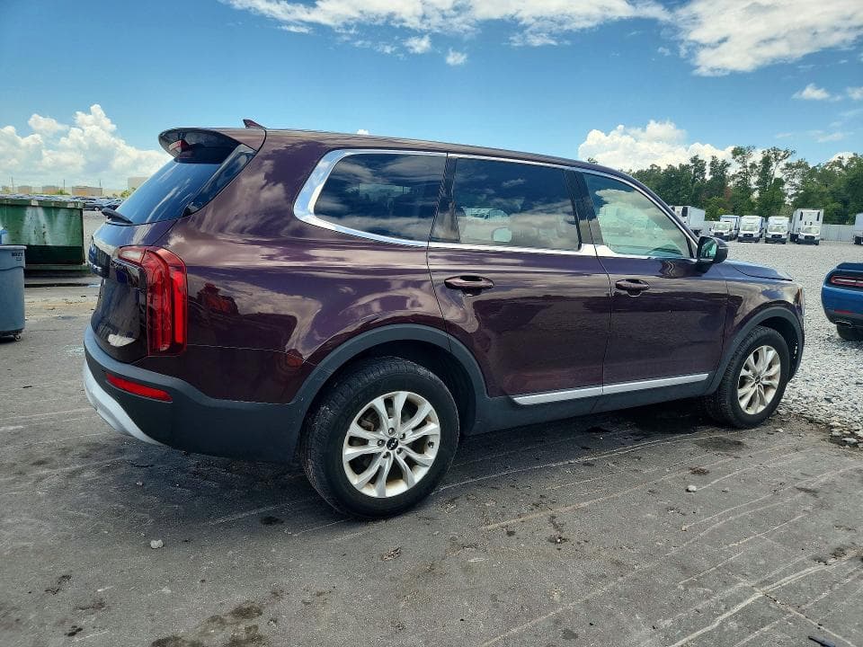 2022 KIA TELLURIDE LX 3