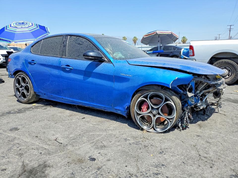 2022 ALFA ROMEO GIULIA SUPER SPORT SUPER SPORT 4