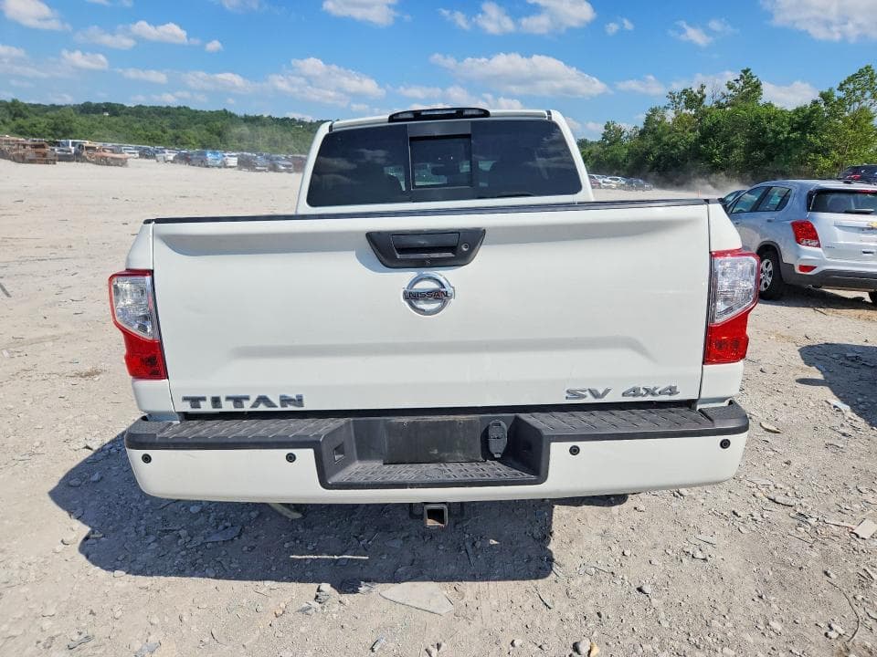 2017 NISSAN TITAN SV SV 6