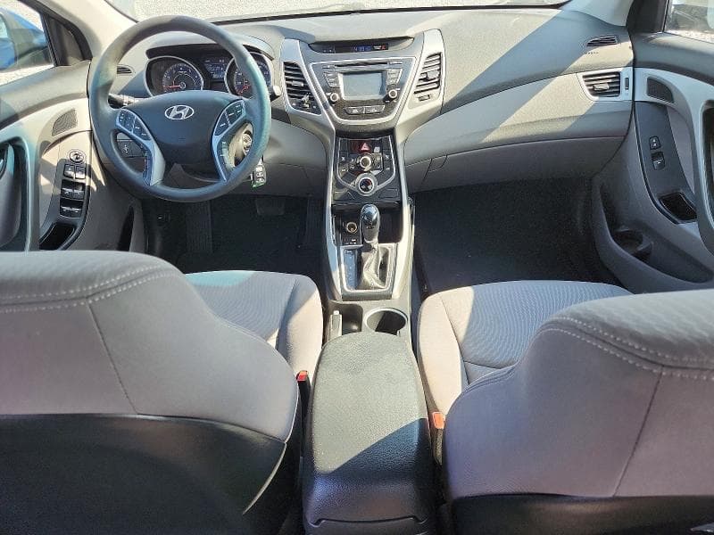 2016 HYUNDAI ELANTRA SE SE 8