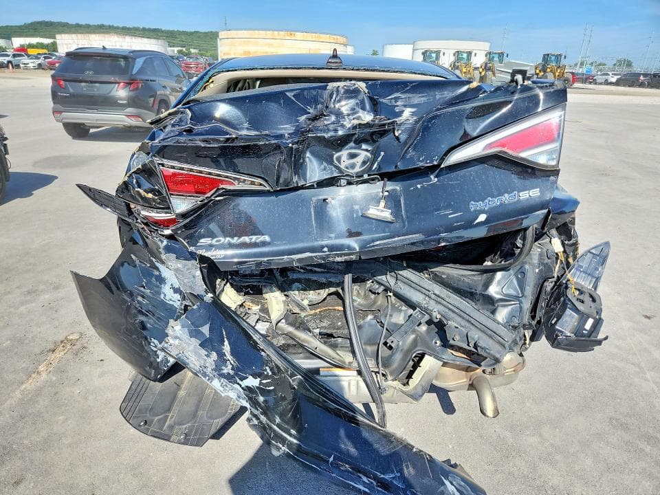 2017 HYUNDAI SONATA HYBRID SE SE 6