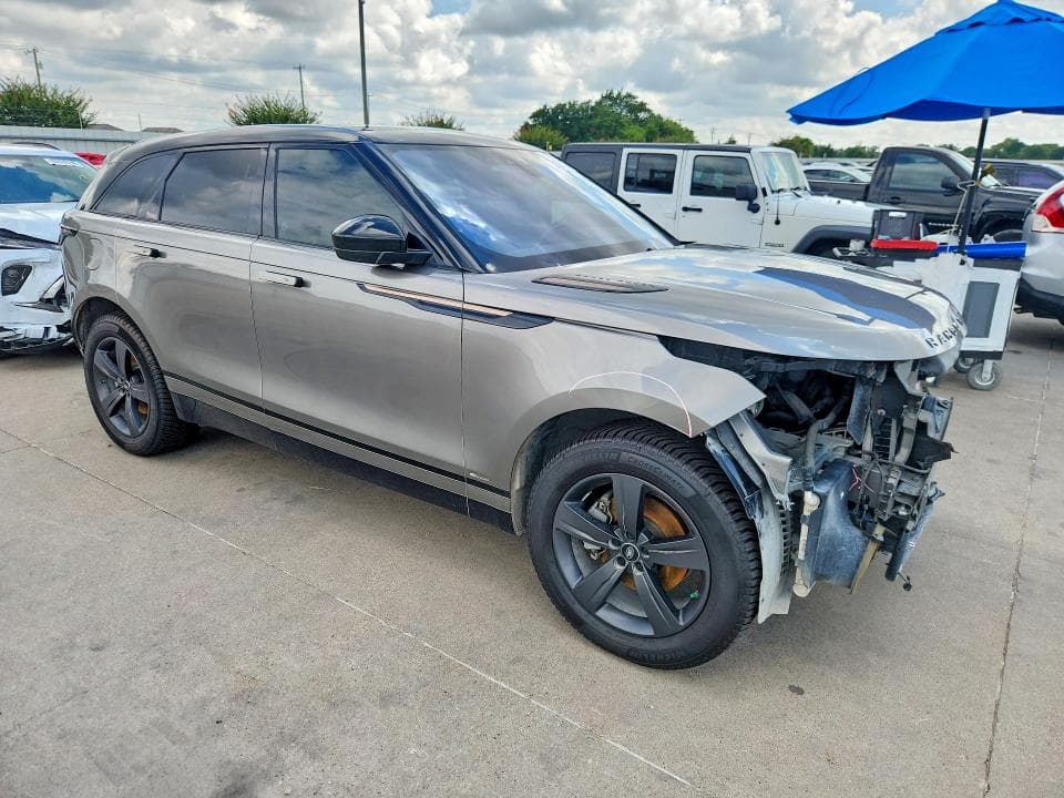 2020 LAND ROVER RANGE ROVER VELAR R-DYNAMIC S 4