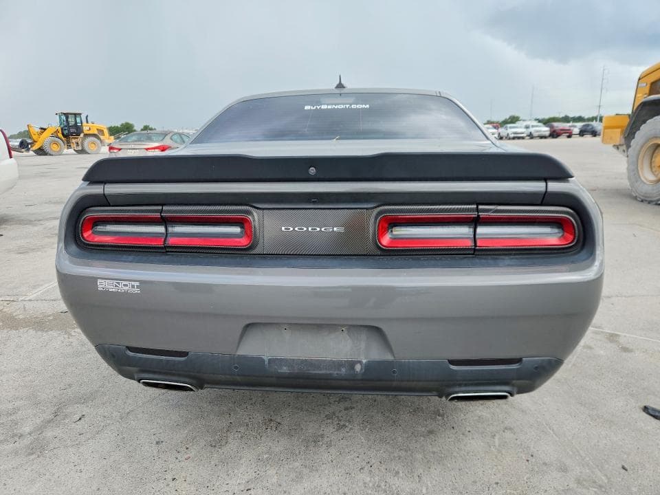 2018 DODGE CHALLENGER SXT 6