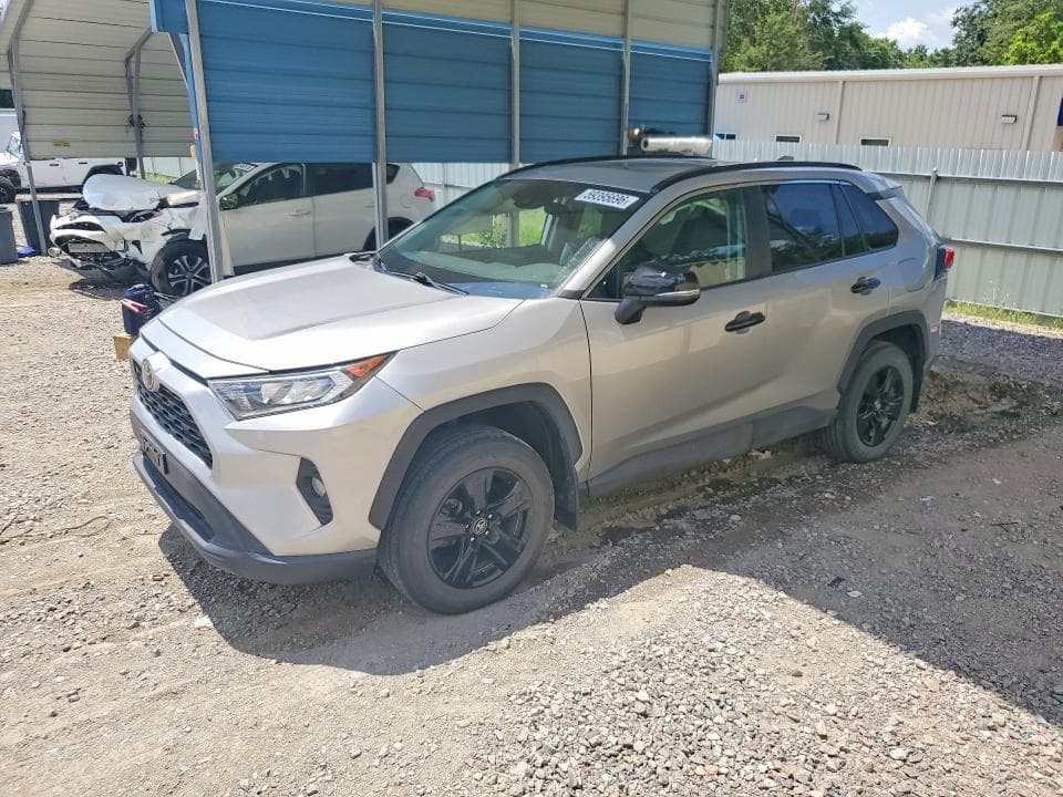 2020 TOYOTA RAV4 XLE - 1