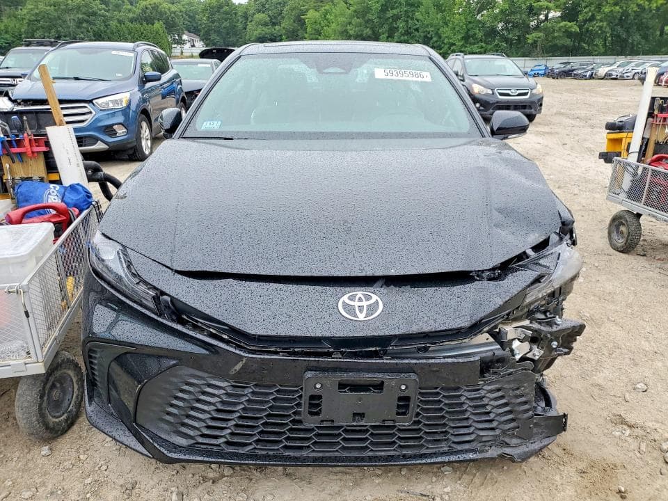 2026 TOYOTA CAMRY SE 5