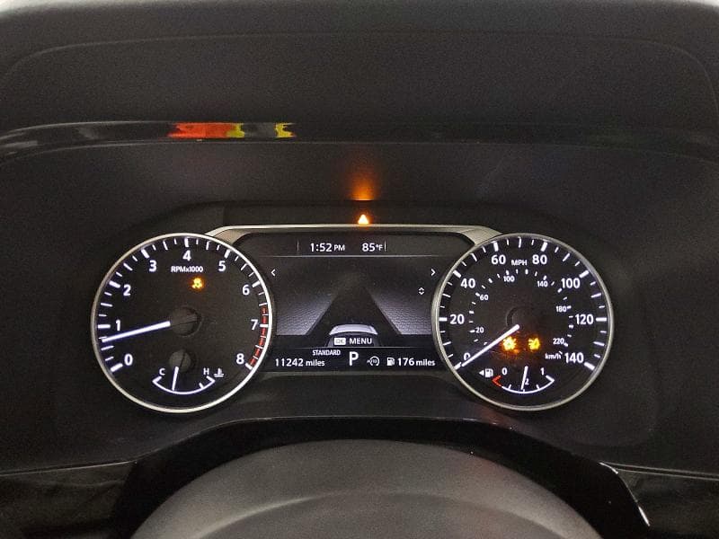 2025 NISSAN PATHFINDER SV 9
