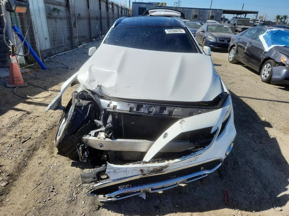 2019 MERCEDES-BENZ GLA 250 4MATIC 5