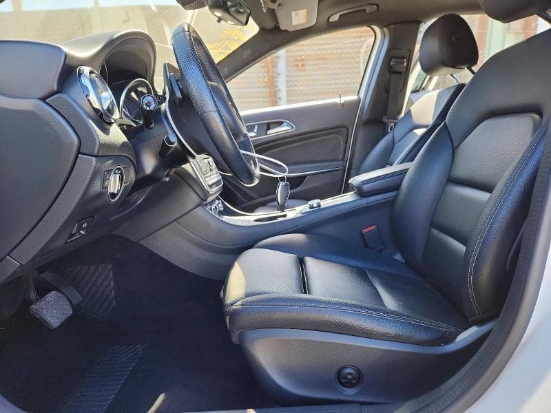 2019 MERCEDES-BENZ GLA 250 4MATIC 7