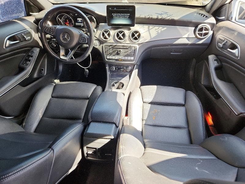 2019 MERCEDES-BENZ GLA 250 4MATIC 8