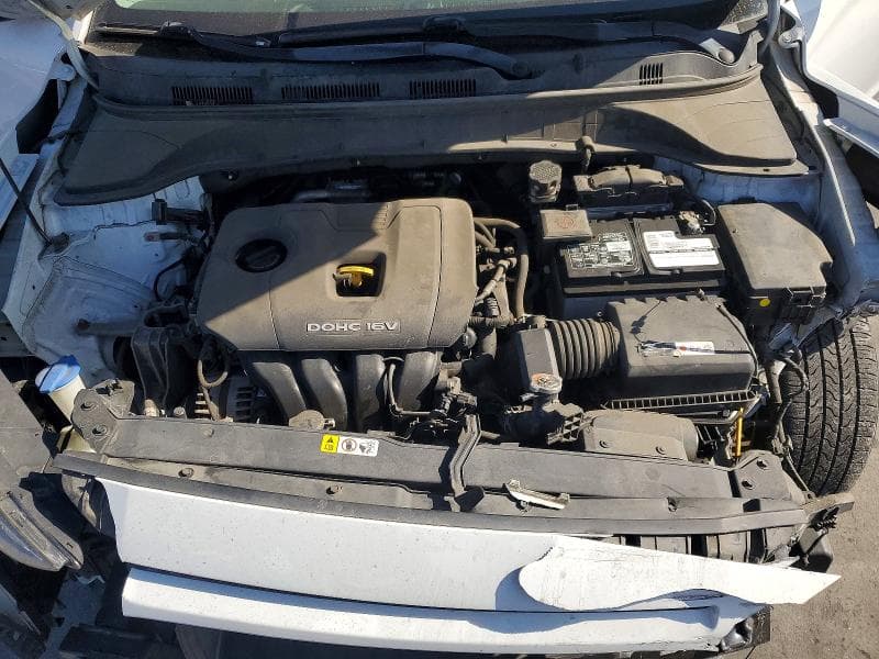 2018 HYUNDAI KONA SEL 12